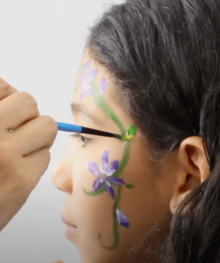 Floral face paint | step-by-step guide | video