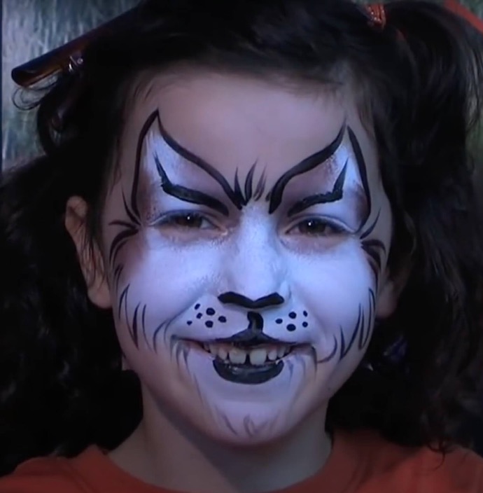 Learn How To Paint A Face Paint A Cat Face With This Step-By-Step Guid