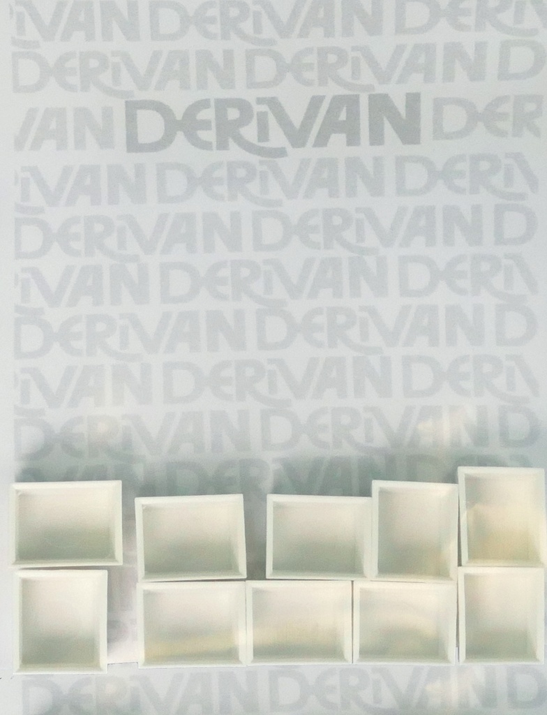  DERIVAN REFILLABLES HALF PAN EMPTY PK/10